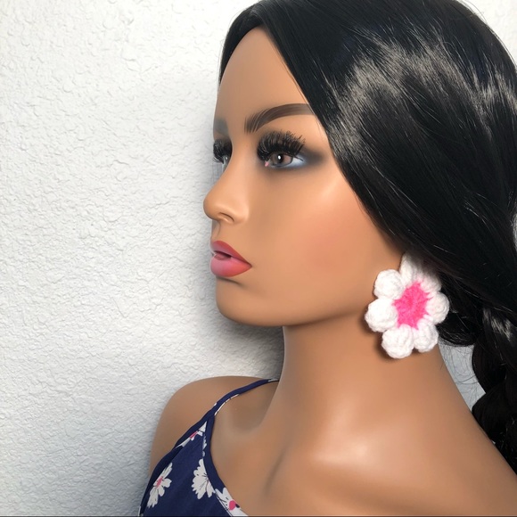Handmade Crochet White & Hot Pink Daisy Earrings - Picture 11 of 11
